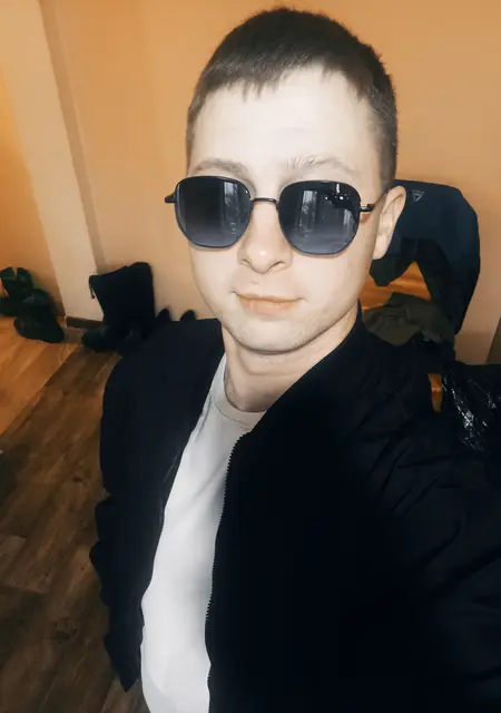 Вадим из Усолья-Сибирского, ищу на сайте знакомства на одну ночь