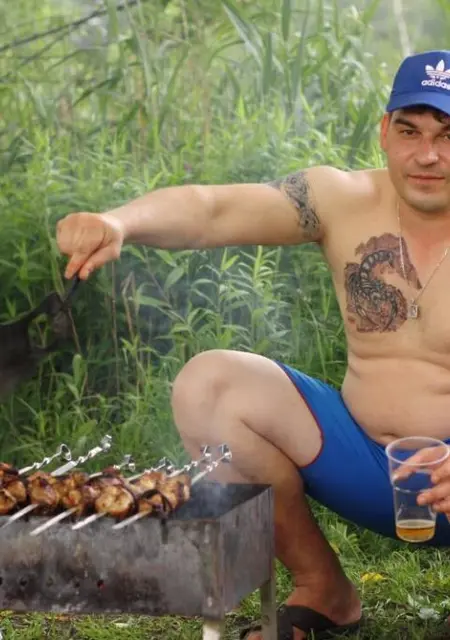 Я Виктор, 42, из Зеленограда, ищу знакомство для дружбы