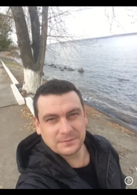 Я Денис, 40, знакомлюсь для приятного времяпровождения в Ульяновске