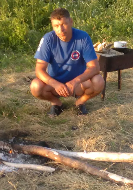 Дмитрий из Южно-Сахалинска, ищу на сайте знакомства на одну ночь