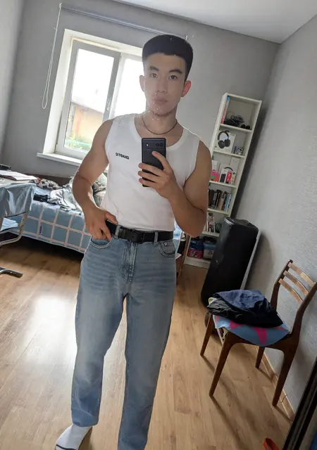 Я Самат, 19, знакомлюсь без обязательств в Уфе