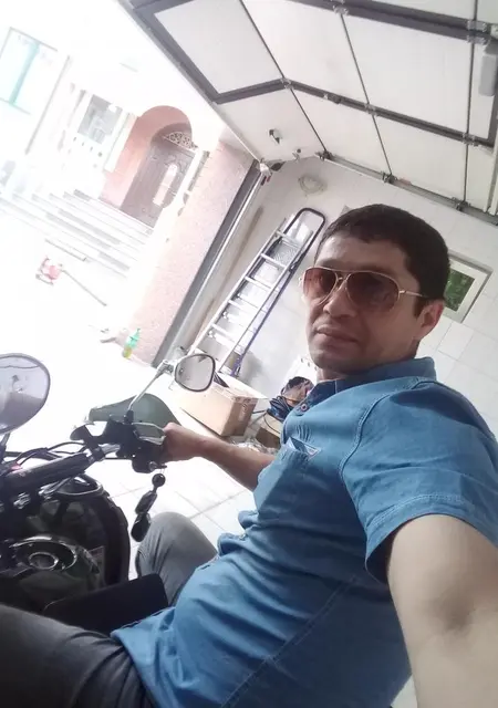 Жора из Краскова, мне 43, познакомлюсь без обязательств