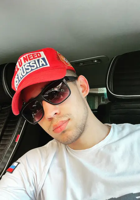 Я Михаил, 27, из Оренбурга, ищу знакомства без обязательств