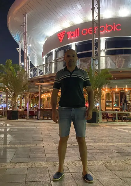 Anvar из Тель-авива, мне 25, познакомлюсь без обязательств