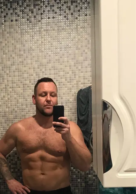 Gleb из Москвы, ищу на сайте приятное времяпровождение