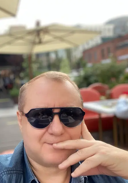 Alex из Апрелевки, ищу на сайте приятное времяпровождение