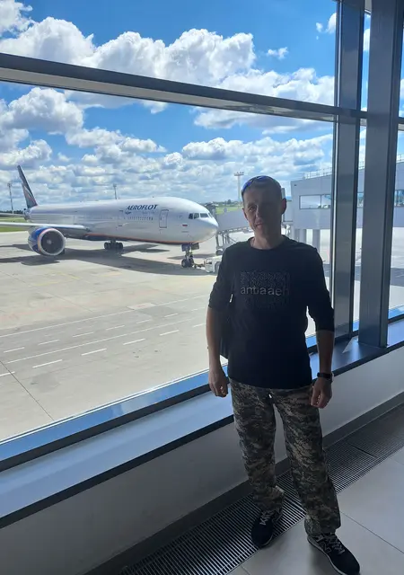 Я Дмитрий, 43, знакомлюсь для дружбы в Кирове