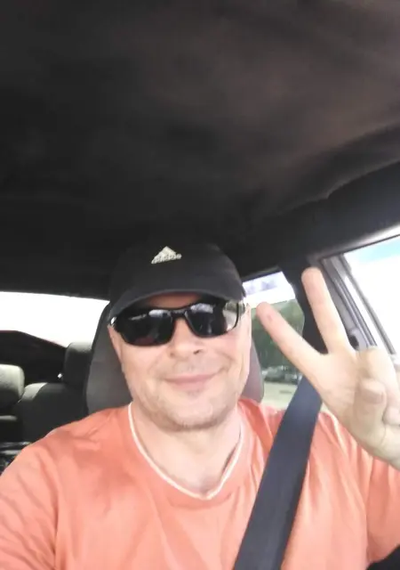 Жора из Сургута, мне 55, познакомлюсь для дружбы