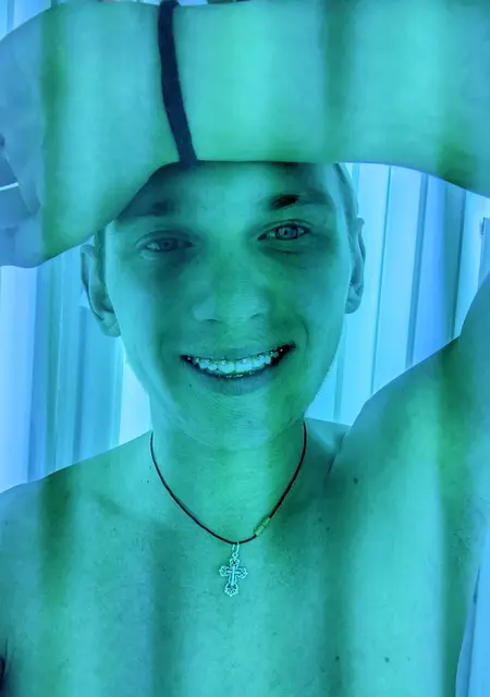 Алекс из Иванова, мне 32, познакомлюсь для общения