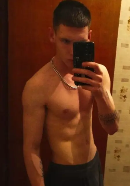 Я Shamlez, 18, из Челябинска, ищу знакомства на одну ночь