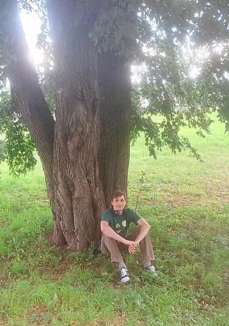 Я Zeke, 37, из Кирова, ищу знакомства без обязательств