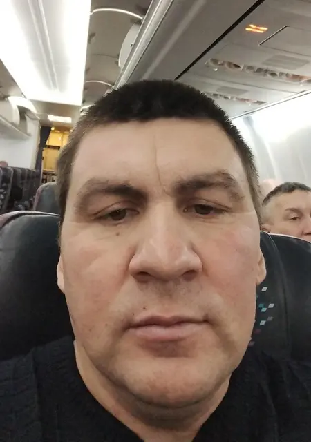 Я Вадим, 41, знакомлюсь на одну ночь в Мракове