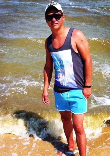 Дмитрий из Мурома, ищу на сайте знакомства на одну ночь