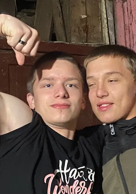 Я Игорь, 20, знакомлюсь без обязательств в Кунгуре