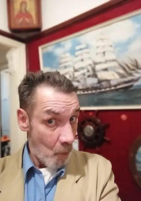 Илья из Москвы, ищу на сайте знакомства без обязательств