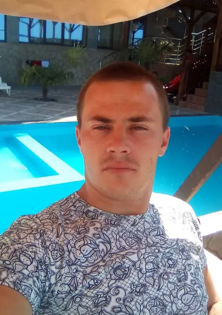 Иван из Ставрополя, ищу на сайте знакомства на одну ночь