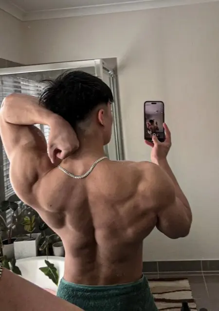 Oscar из Альметьевска, ищу на сайте знакомства на одну ночь