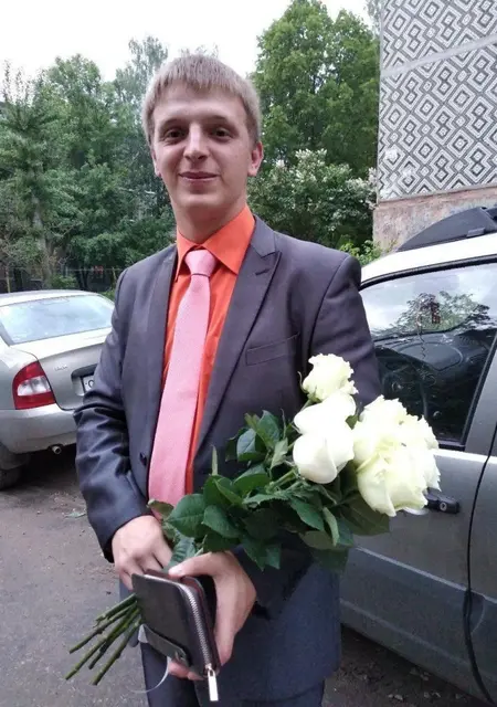 Антон из Калуги, мне 31, познакомлюсь для дружбы