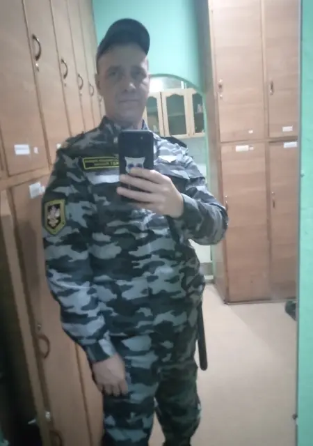 Я Андрей, 45, знакомлюсь без обязательств в Биробиджане