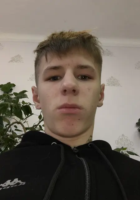 Александр из Нижнего Тагила, ищу на сайте приятное времяпровождение