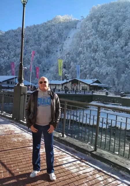 Stas из Новороссийска, мне 64, познакомлюсь без обязательств