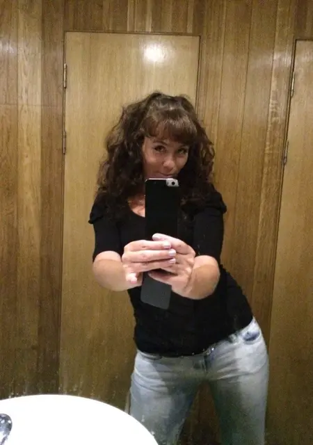 Я Кристина, 51, знакомлюсь для постоянных отношений в Санкт-Петербурге