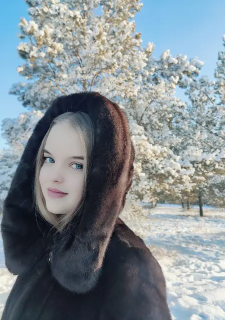 Я Ирина, 28, знакомлюсь без обязательств в Новосибирске