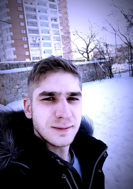 Я Вячеслав, 32, знакомлюсь без обязательств в Новом Уренгое