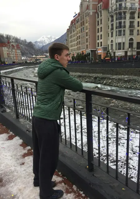 Я Кирилл, 30, из Саратова, ищу знакомства без обязательств