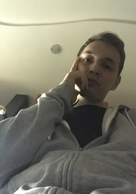 Я Artem, 26, из Ухты, ищу знакомства без обязательств