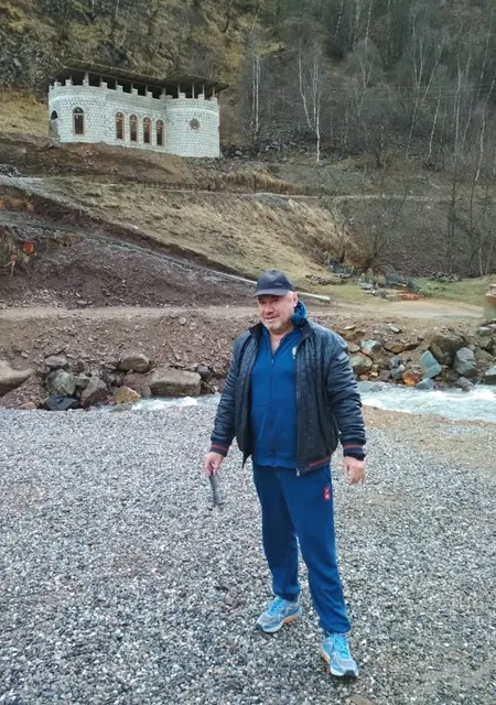 Я Алекс, 57, из Волгограда, ищу знакомства без обязательств