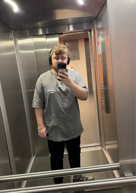 Roman из Смоленска, ищу на сайте дружбу