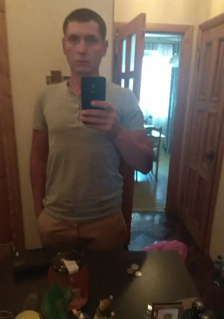 Я Паша, 39, из Воскресенска, ищу знакомство для постоянных отношений