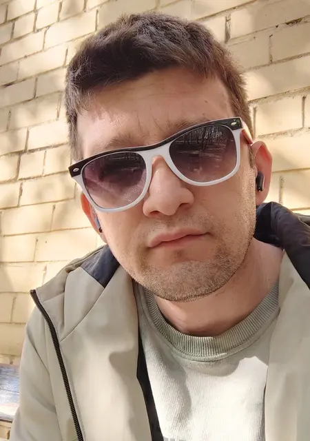 Я Едгор, 33, из Реутова, ищу знакомства без обязательств