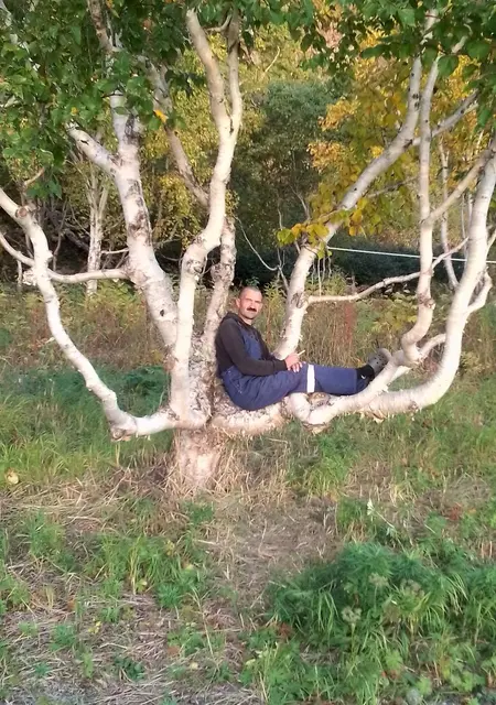 Я Андрей, 46, из Магадана, ищу знакомство для приятного времяпровождения