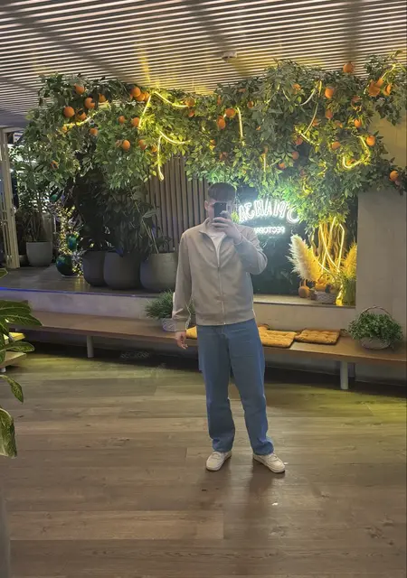 Арсен из Уфы, мне 19, познакомлюсь на одну ночь