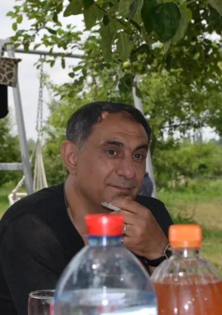 Я Артём, 52, из Краснодара, ищу знакомство для дружбы