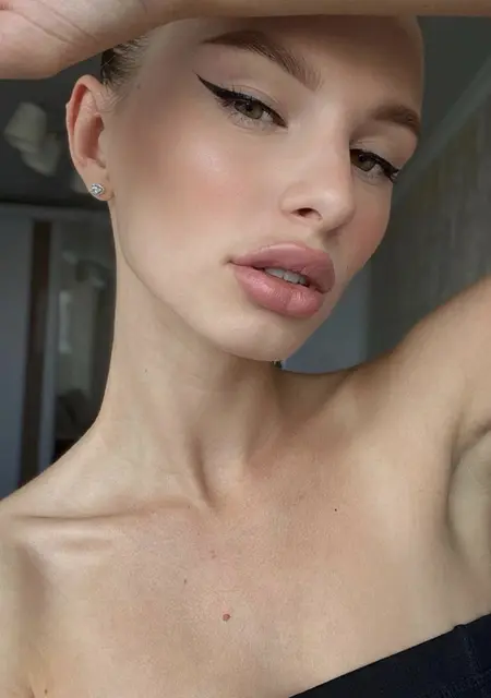 Алина из Брянска, ищу на сайте вирта