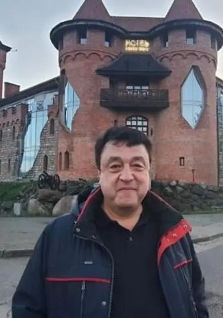 Я Александр, 52, знакомлюсь на одну ночь в Иванове