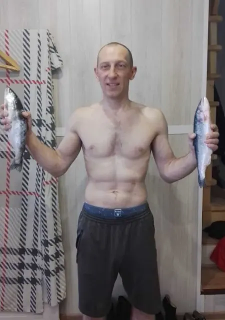 Я Дима, 42, знакомлюсь для приятного времяпровождения в Южно-Сахалинске