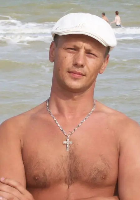 Я Анатолий, 47, из Луцка, ищу знакомства на одну ночь