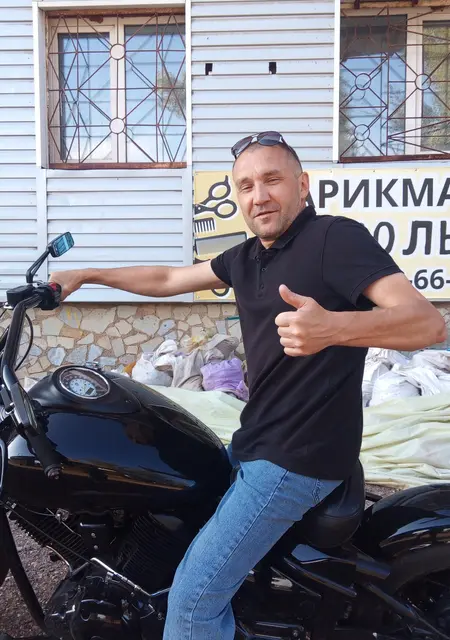 Саша из Уфы, ищу на сайте знакомства без обязательств