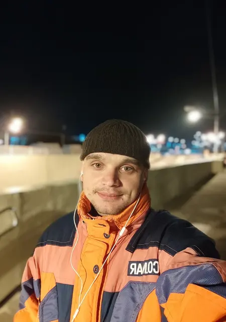 Виктор из Зеленокумска, ищу на сайте знакомства на одну ночь