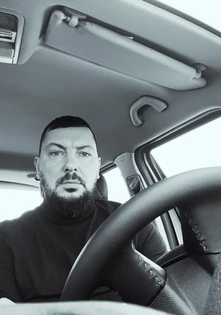 Алексей из Ялты, ищу на сайте постоянные отношения