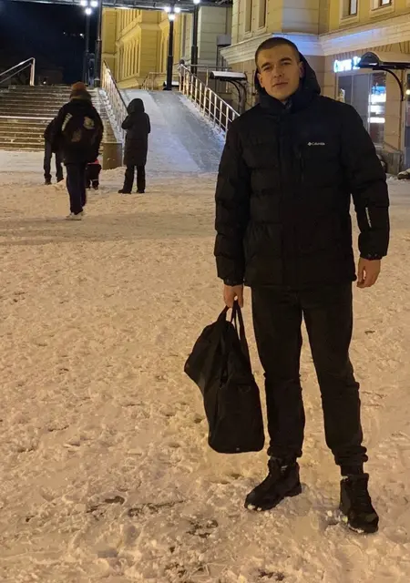 Максим из Курска, ищу на сайте знакомства без обязательств