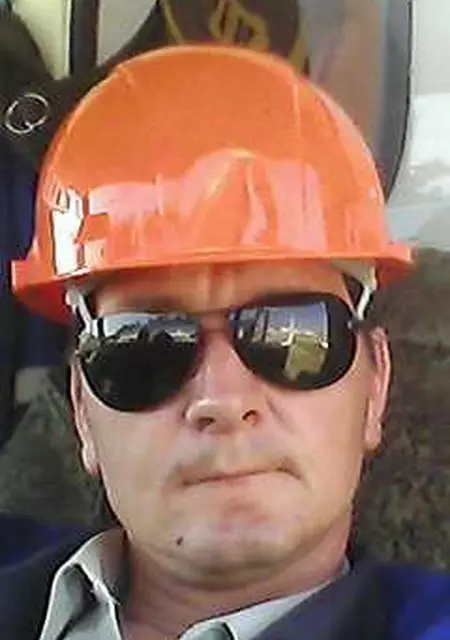 Я Vik, 45, из Хойников, ищу знакомство для дружбы