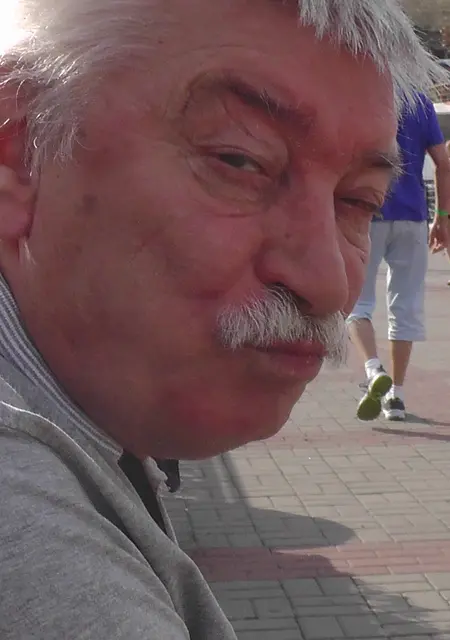 Я Игорь, 75, знакомлюсь для постоянных отношений в Санкт-Петербурге