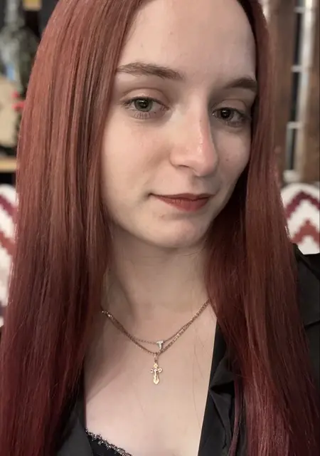 Я Татьяна, 18, из Курска, ищу знакомство для общения