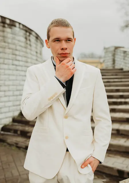 Демон из Кировска, мне 27, познакомлюсь для приятного времяпровождения