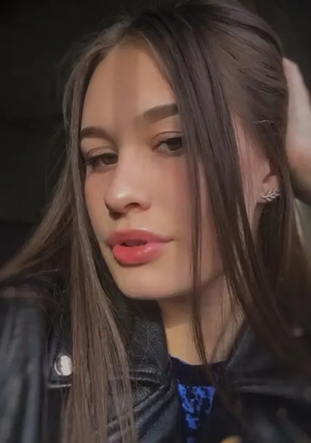 Алина из Орла, ищу на сайте дружбу